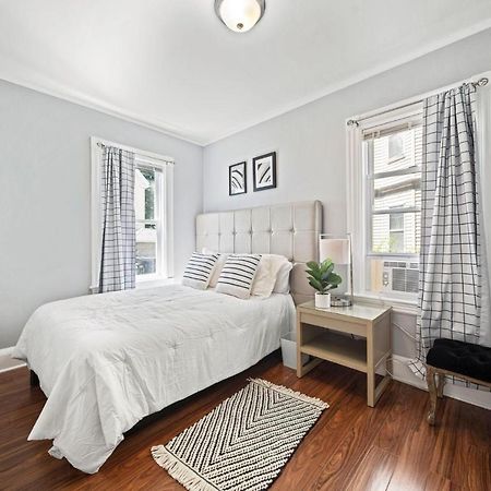 Cozy Up In 5Br Apt Near Charming Oak Square Boston Dış mekan fotoğraf