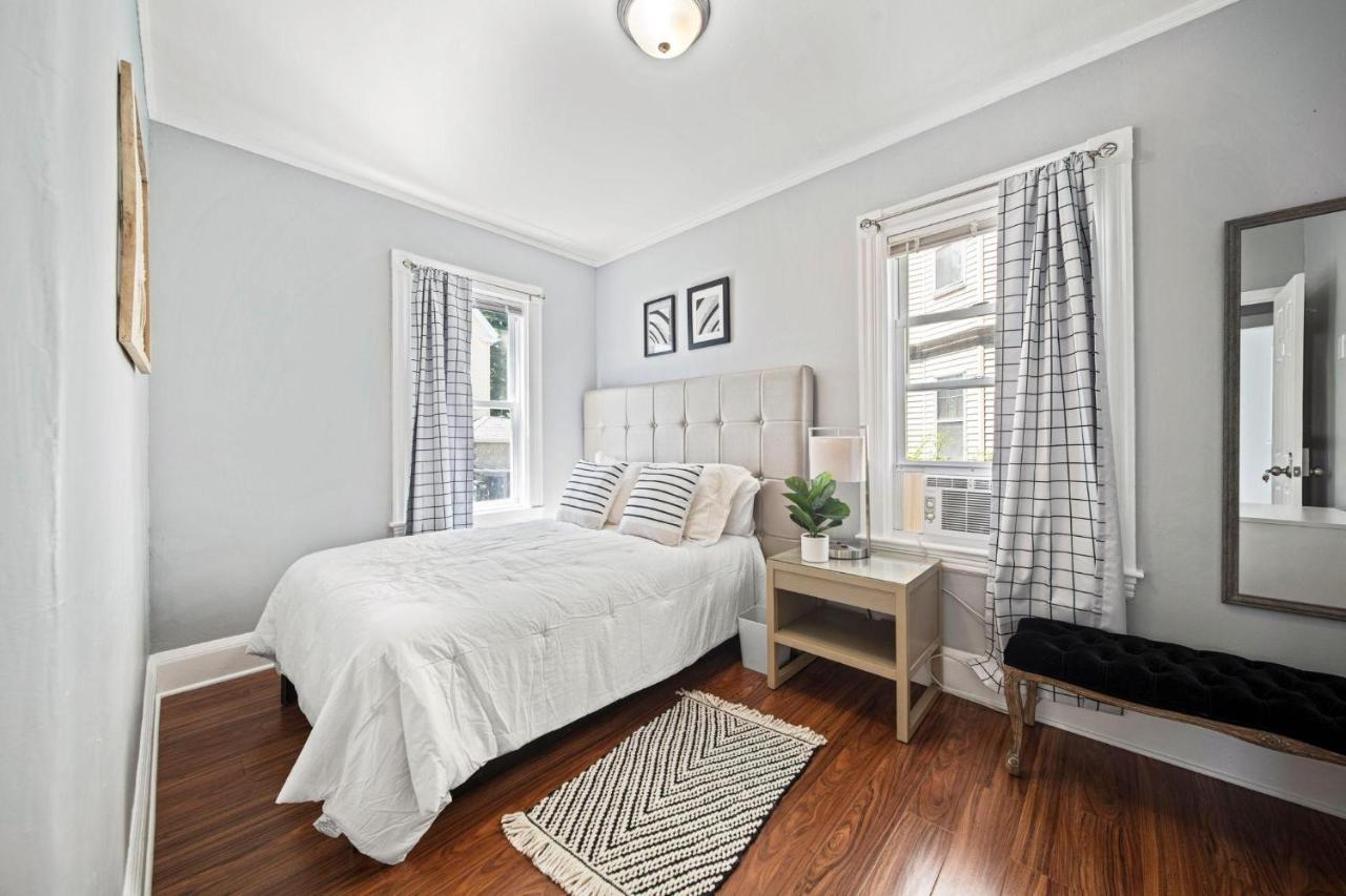Cozy Up In 5Br Apt Near Charming Oak Square Boston Dış mekan fotoğraf